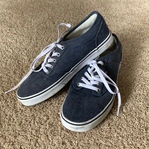 Mens Jean color vans. Blue with white trim. Some scuffs around the sole Size 9.5